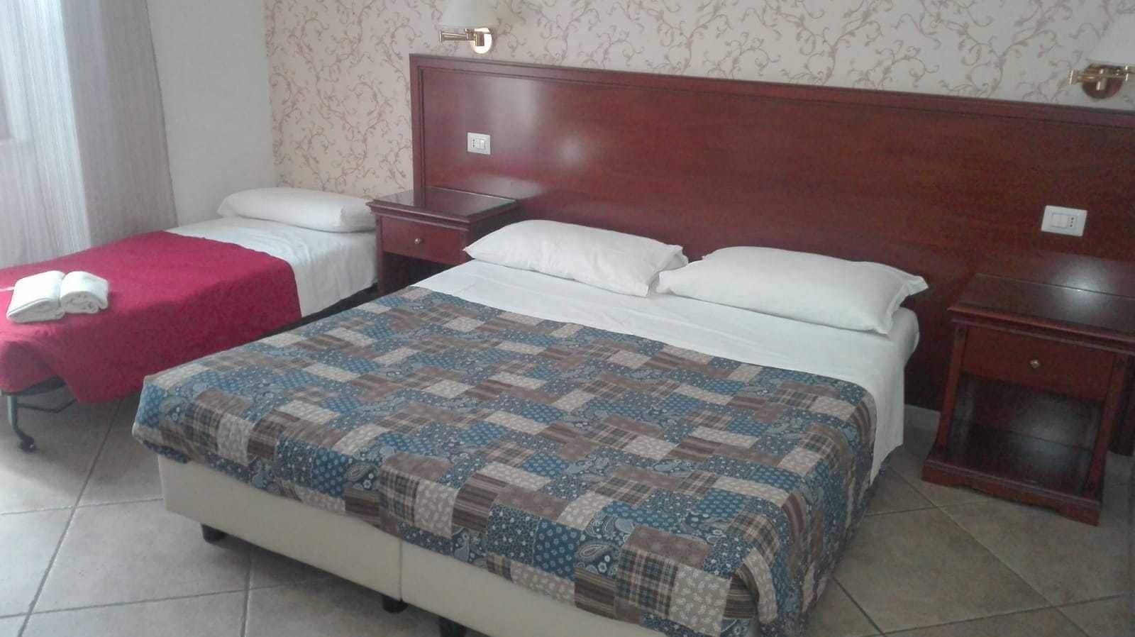 Mrs Julie Guesthouse Roma Esterno foto